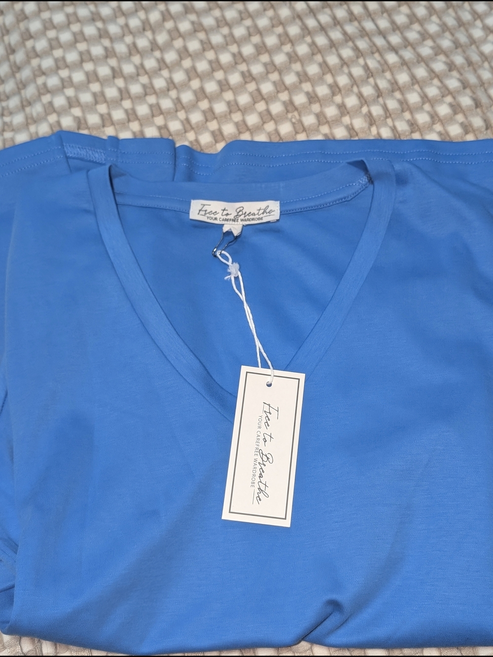 Free to Breathe V-Neck Top - Capri Blue